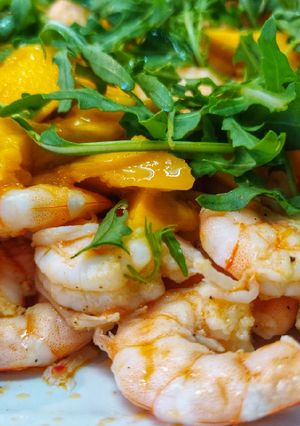 A picture of Shrimp, Mango, and Arugula Salad.