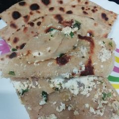 A picture of Paneer Paratha.