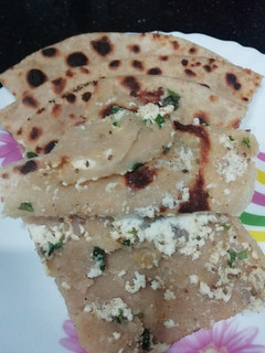 A picture of Paneer Paratha.