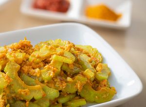 Gambar Fried Bitter Gourd with Egg