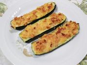 Una foto di zucchine ripiene