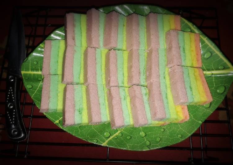 Bolu Rainbow Kukus (warna ombre)