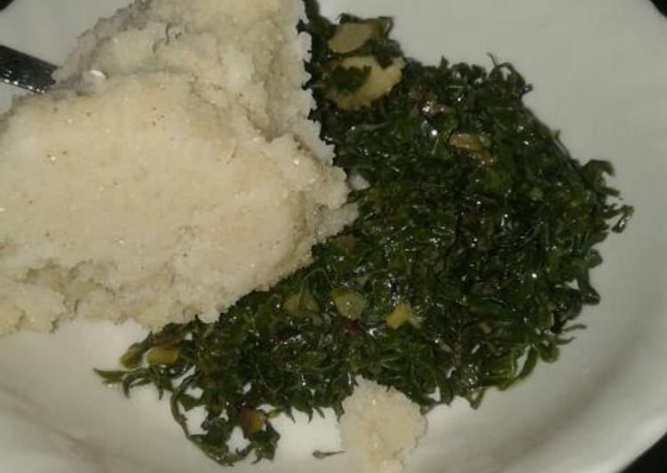 Simple Way to Prepare Quick Ugali and Fried Kales(SukumaWiki)