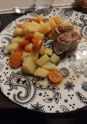 Une photo de Paupiette de porc et ces légumes au cookeo