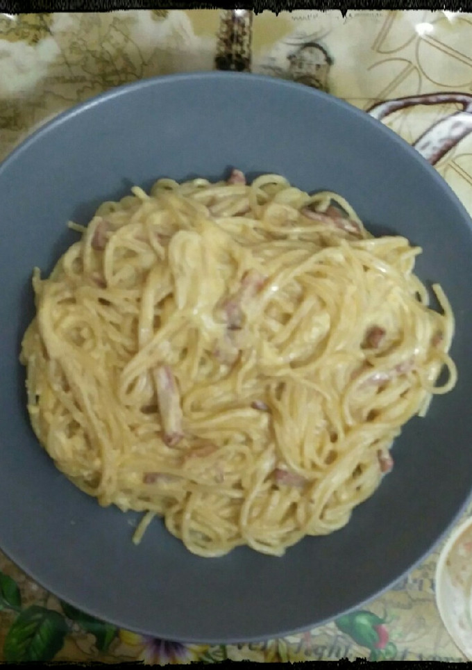 Una foto de Espaguetis carbonara