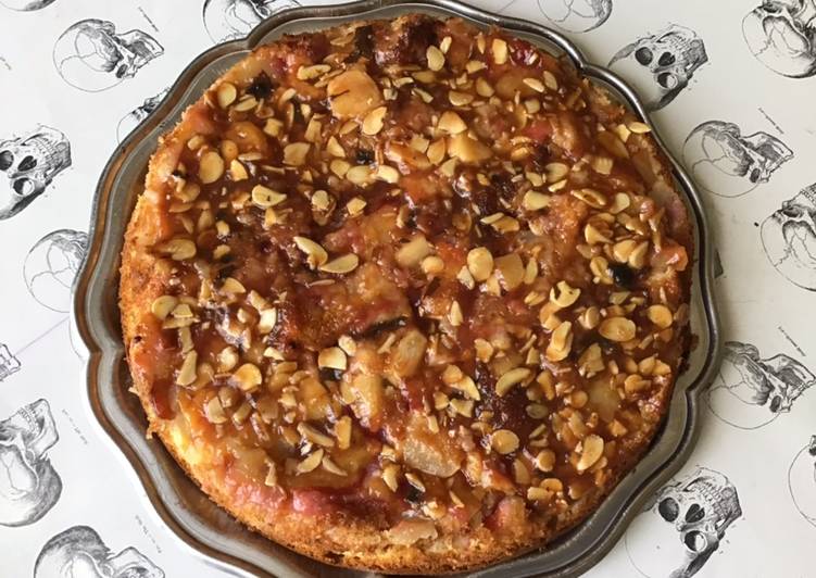 La Meilleur Recette De Gâteau léger aux pommes et prunes du jardin