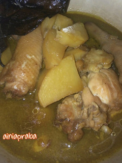 Foto resep Semur Ayam Kentang Manis (no cabe)