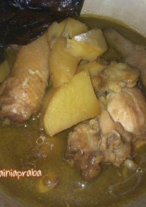 Foto resep Semur Ayam Kentang Manis (no cabe)