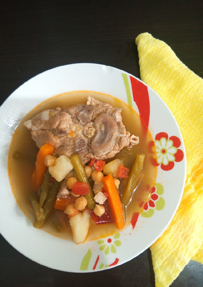 Una foto de Tradicional caldo de gato