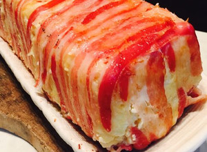 Baconban sült túrós csusza recept fotója