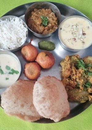 A picture of Traditional Gujarati Thali.