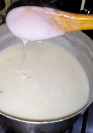 Una foto de Salsa blanca