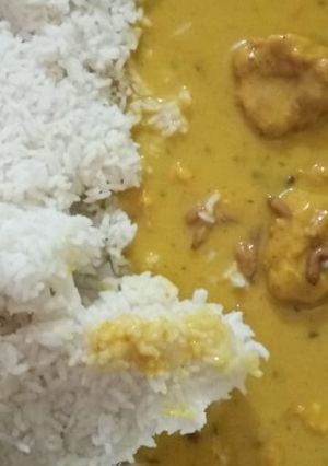 A picture of Kadi chawal.