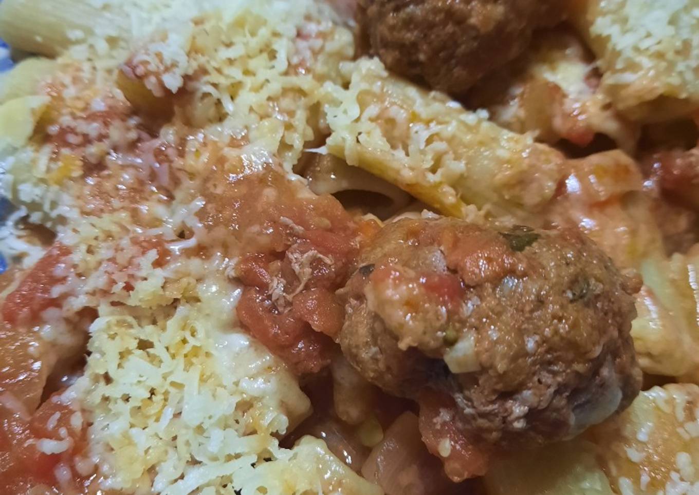 Albóndigas con tuco