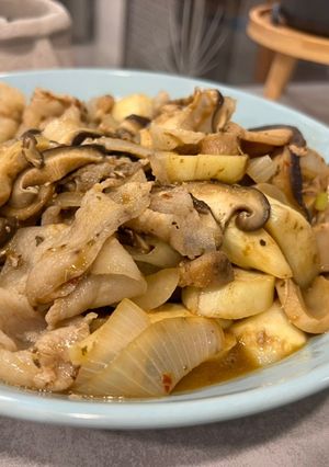 泰式照燒菇菇總匯（雙菇美人腿）😂 的食譜成品照片