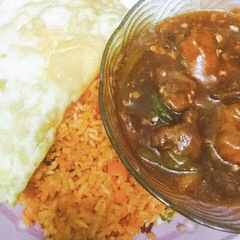 A picture of Shezwan triple rice.