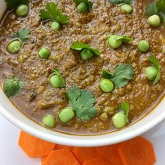 Winter Special Peas Nimona Gravy A picture of Winter Special Peas Nimona Gravy.