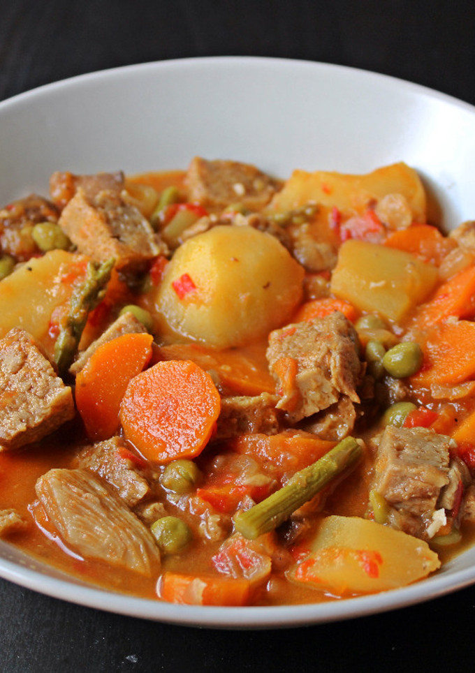 Una foto de Guiso de patatas y seitán