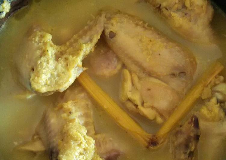 Resep Ayam Ungkep Rempah yang Enak Banget