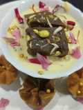 Chikoo Malai Royale