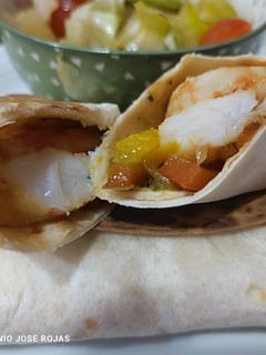 Una foto de Langostinos con especias cajún