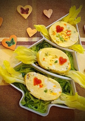 عکسی از دستور املت رول تخم مرغ و سبزیجات🍳