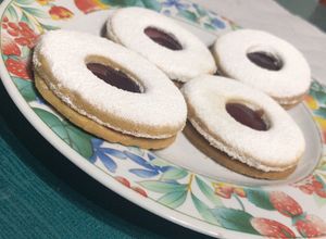 Una foto de Galletas con mermelada