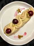 Chierry eclair