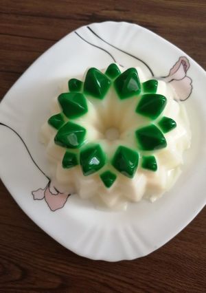عکسی از دستور ژله شیر