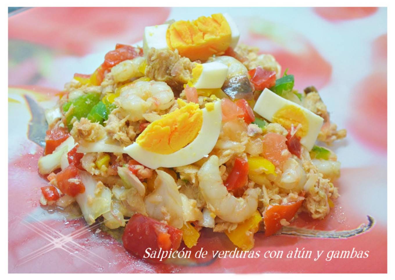 Salpicón de verduras con atún y gambas