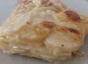 Una foto de Papas Gratinadas al Horno con Crema