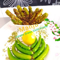 A picture of Instant Green Chilli pickle.