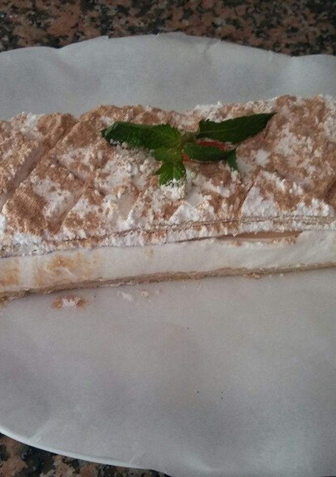 Una foto de Milhojas de merengue