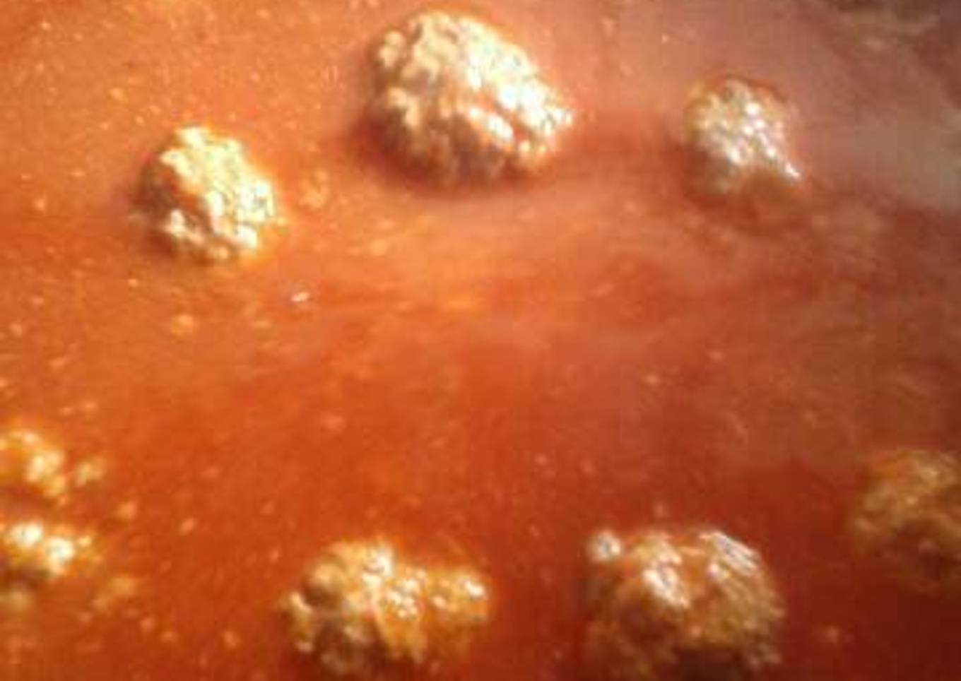 Albóndigas en caldillo por analetxy y mario