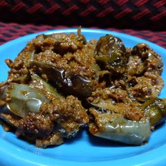 A picture of Ennai Kathirikai / Brinjal Gravy (Sides for Biryani).