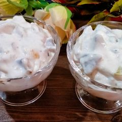 A picture of Cream Fruit Chaat.