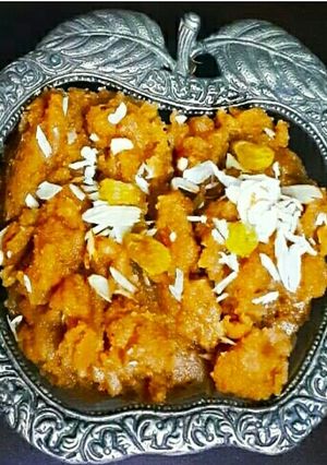 A picture of Wheat Ragi halwa.