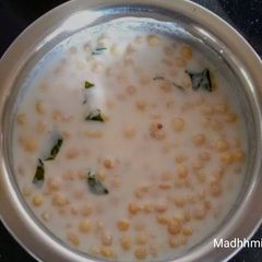 Dahi Boondi A picture of Dahi Boondi.