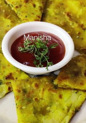 A picture of Potato Stuffed Paratha (Aloo Paratha).