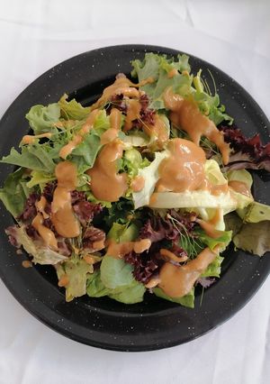 Una foto de Ensalada chinampera con aderezo de tamarindo 👏🏼🤩