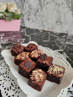 Foto resep Fudgy Brownies Shiny Crust