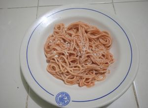Una foto de Spaghetti en salsa de jitomate