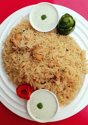 A picture of Chicken Pulao 😋😋.