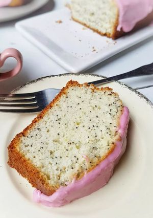 Una foto de Budín de limón y semillas de amapolas (Vegano)