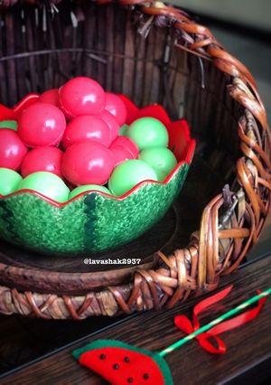 عکسی از دستور توپک های ژله ای