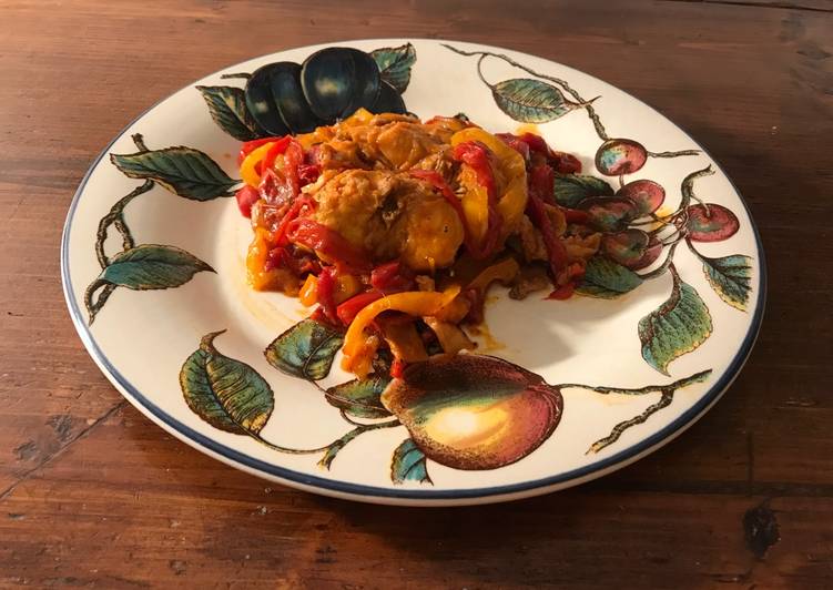 Coniglio con peperoni