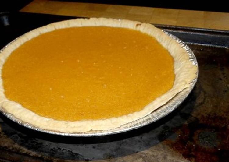 Simple Way to Prepare Ultimate Sandy&#39;s Sweet Potato Pie