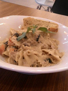 Foto resep Farfalle Tuna Basil Cream