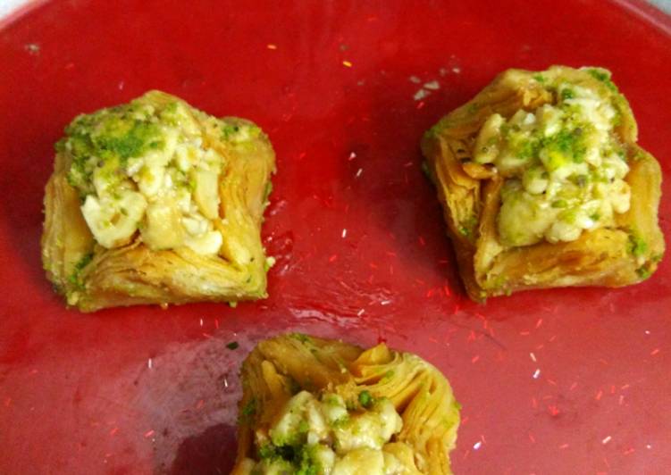 Cashewnut Rose Baklava