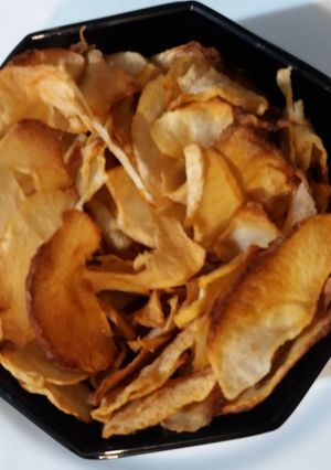 Esti mindenmentes ropogtatnivaló recept fotója